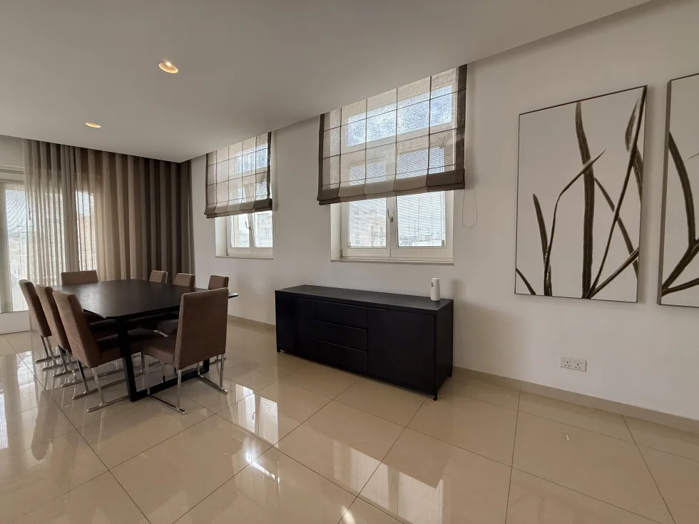 2 bed Apartment For Rent in Sliema, Sliema - thumb 3