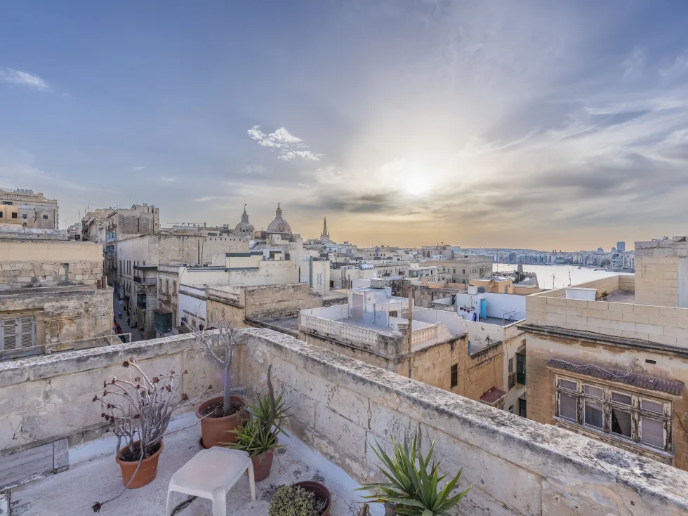 2 bed Apartment For Rent in Valletta, Valletta - thumb 1