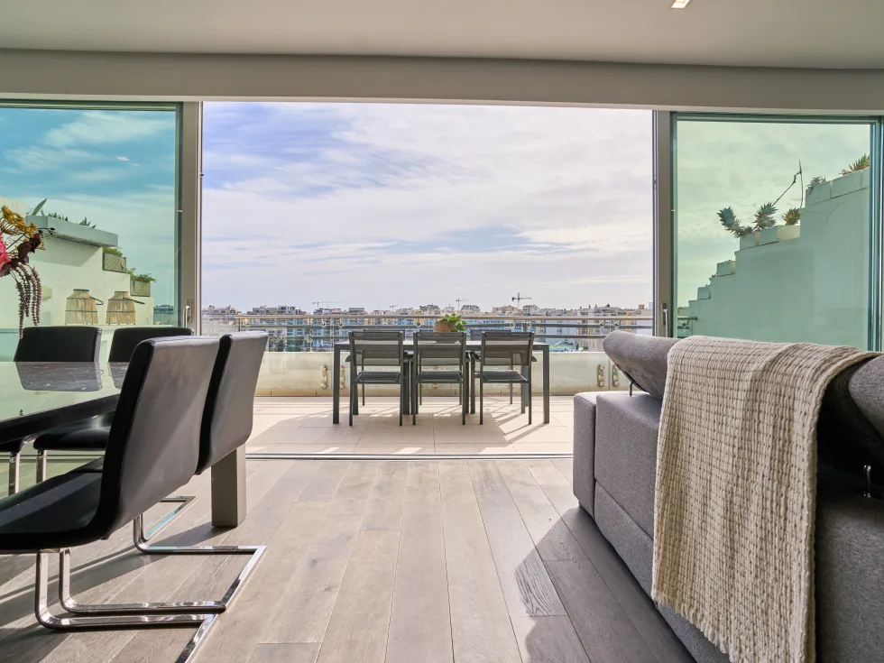 3 bed Penthouse For Rent in St Julian's, St Julian's - thumb 7