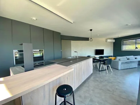 3 bed Apartment For Rent in St Julian's, St Julian's - thumb 3