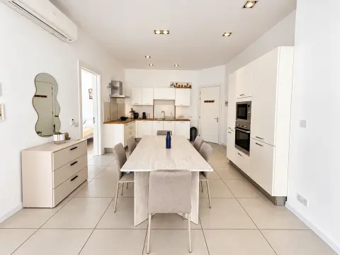 2 bed Apartment For Rent in St Julian's, St Julian's - thumb 3