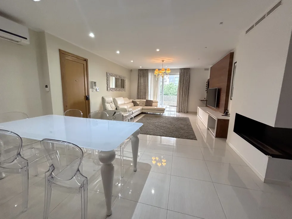 3 bed Apartment For Rent in Mosta, Mosta - thumb 1