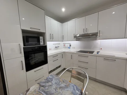 3 bed Apartment For Rent in St Julian's, St Julian's - thumb 3