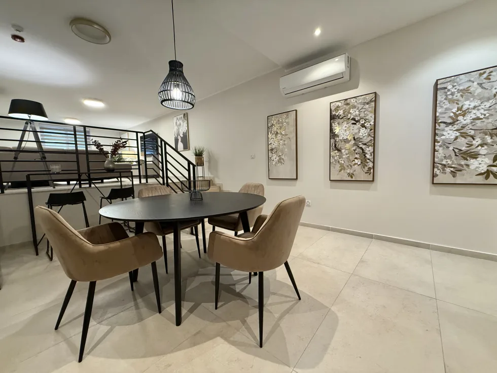 2 bed Maisonette For Rent in Sliema, Sliema - thumb 5