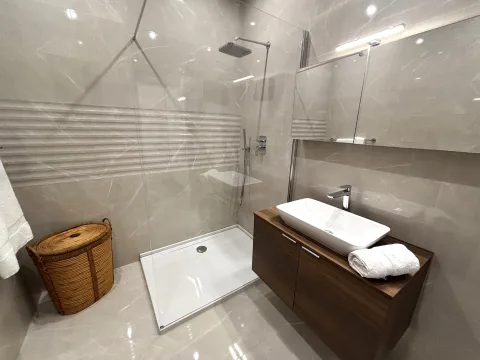 3 bed Maisonette For Rent in Mosta, Mosta - thumb 8