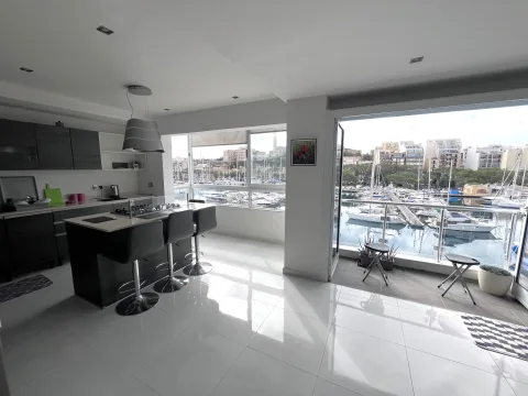 2 bed Apartment For Rent in Ta' Xbiex, Ta' Xbiex - thumb 6