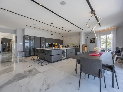 6 bed Villa For Sale in Mellieha, Mellieha - thumb 8