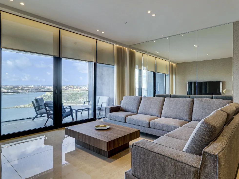 3 bed Apartment For Rent in Sliema, Sliema - thumb 2