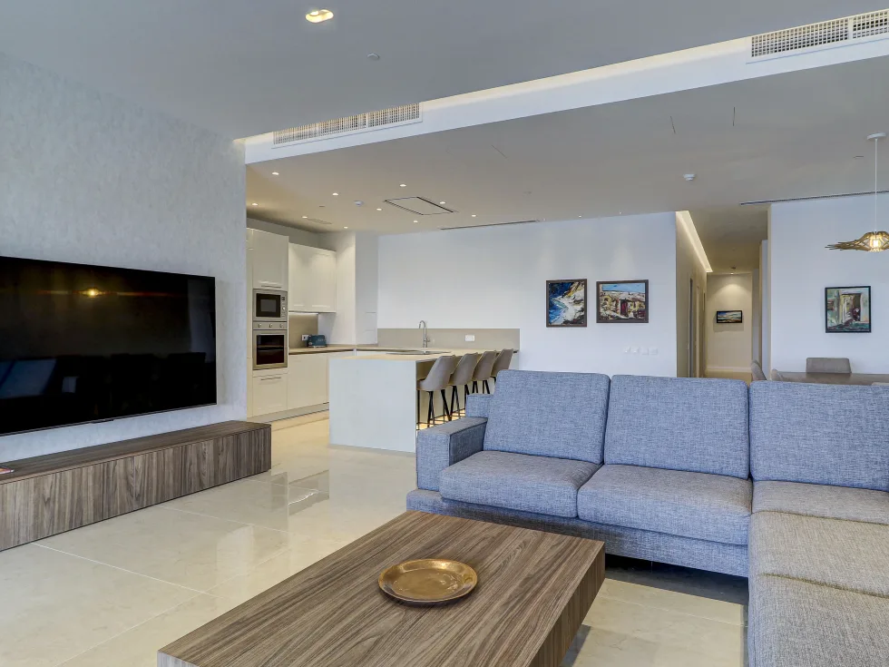 3 bed Apartment For Rent in Sliema, Sliema - thumb 4