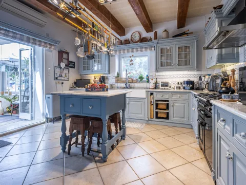 5 bed Farmhouse For Sale in Burmarrad, Burmarrad - thumb 9