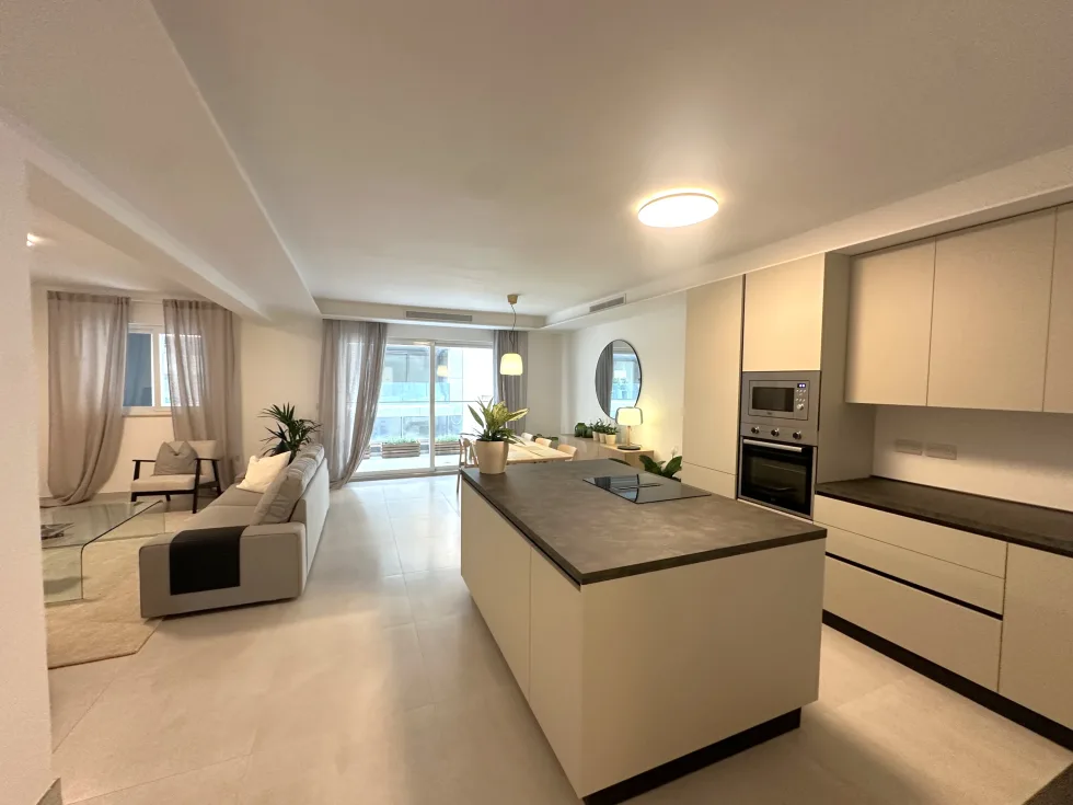 3 bed Apartment For Rent in Sliema, Sliema - thumb 1