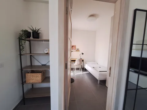 2 bed Penthouse For Rent in Sliema, Sliema - thumb 6