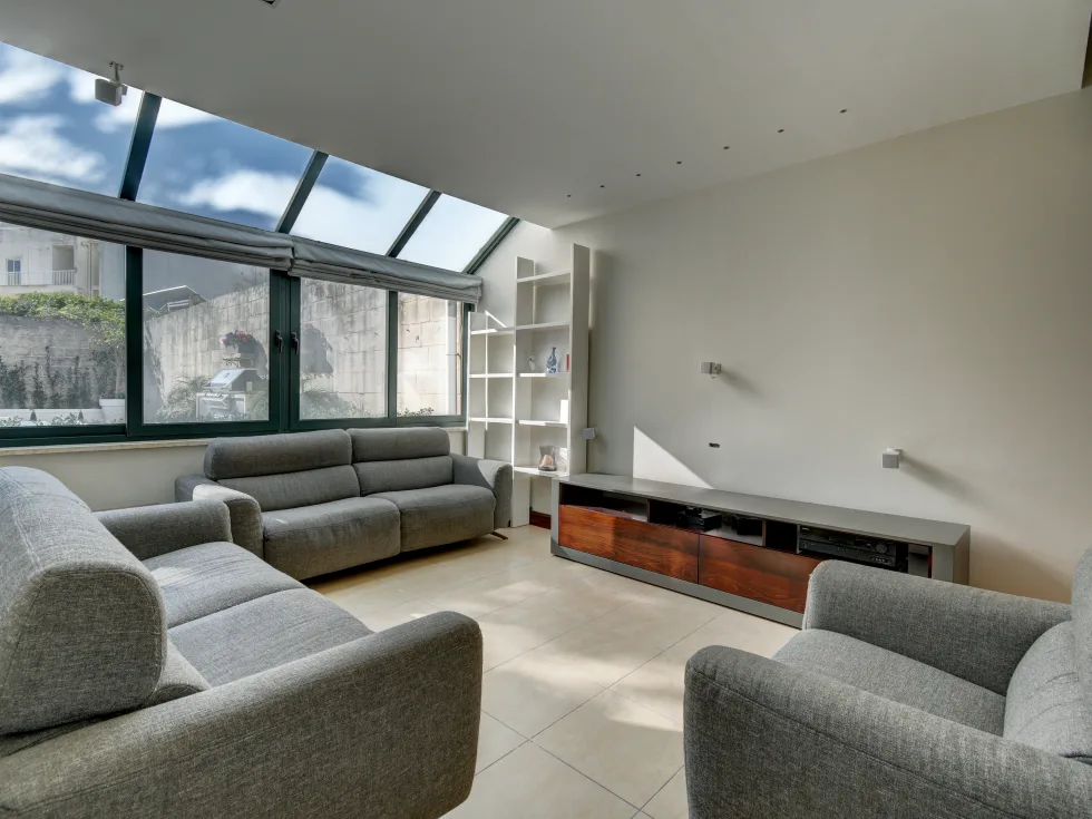 4 bed Villa For Rent in Naxxar, Naxxar - thumb 16