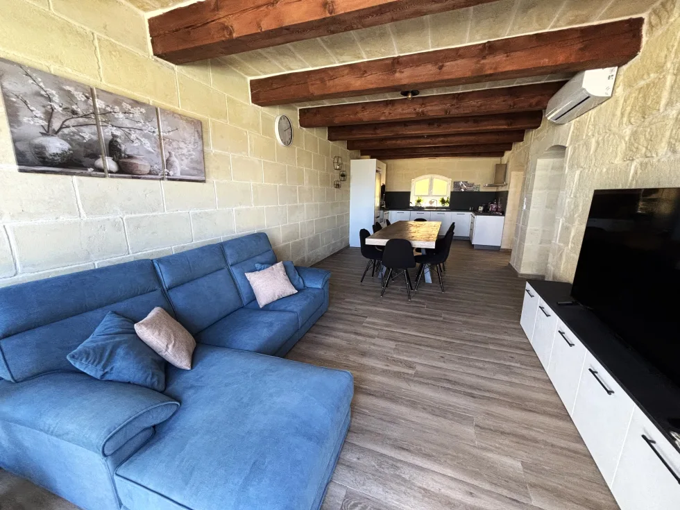 5 bed House of Character For Rent in Gharb, Gozo, Gharb, Gozo - thumb 2