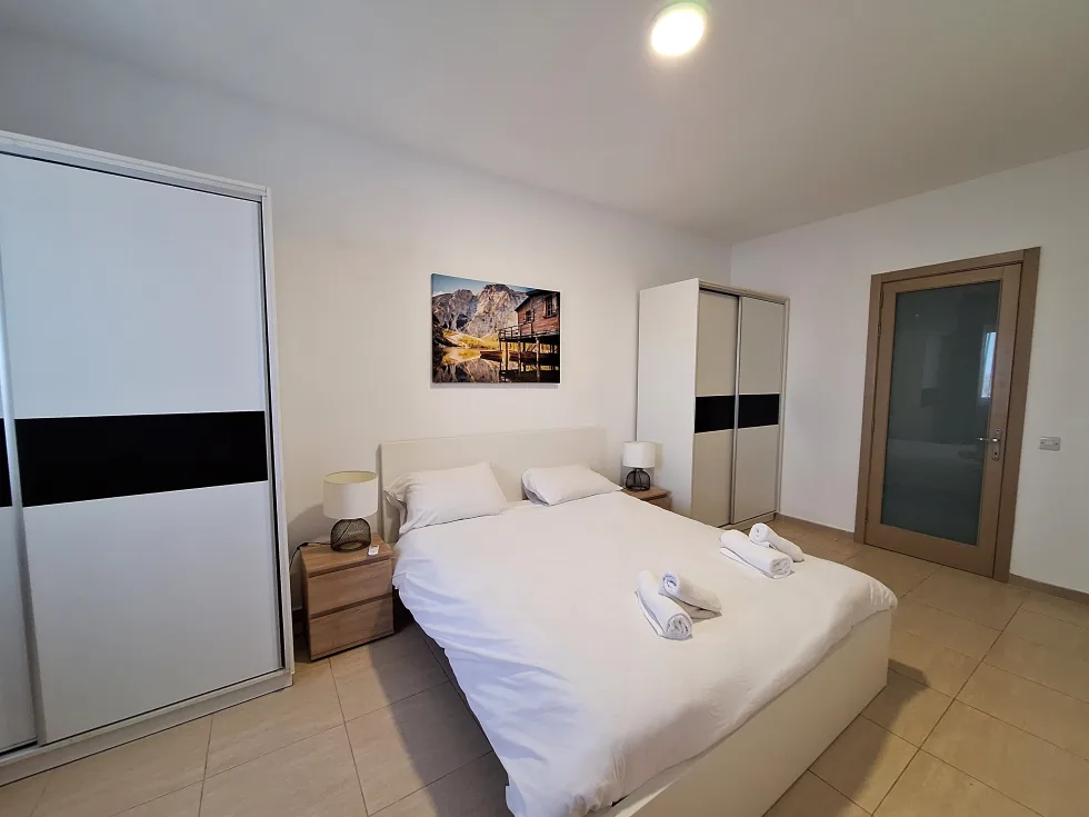 3 bed Apartment For Rent in Gzira, Gzira - thumb 4