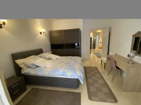 2 bed Apartment For Rent in Sliema, Sliema - thumb 7