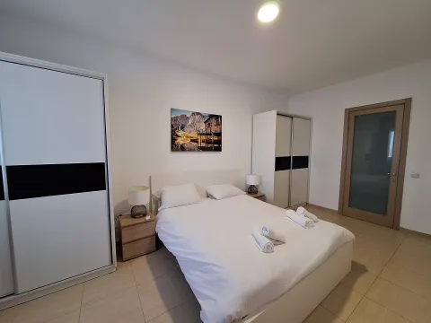 3 bed Apartment For Rent in Gzira, Gzira - thumb 4