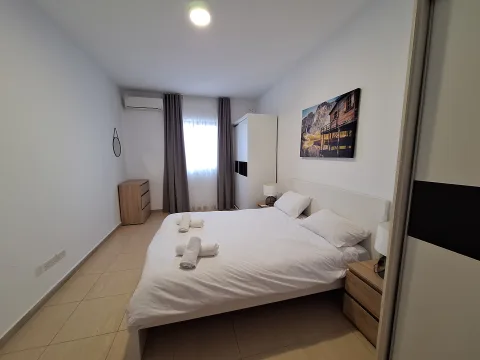 3 bed Apartment For Rent in Gzira, Gzira - thumb 6