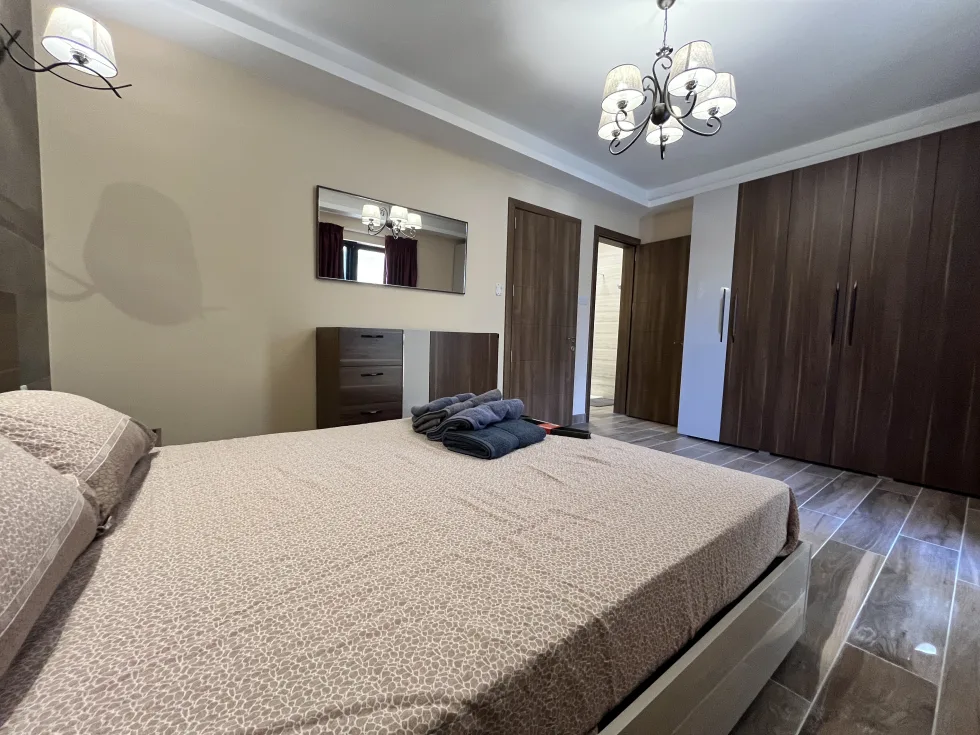 3 bed Apartment For Rent in Qawra, Qawra - thumb 7