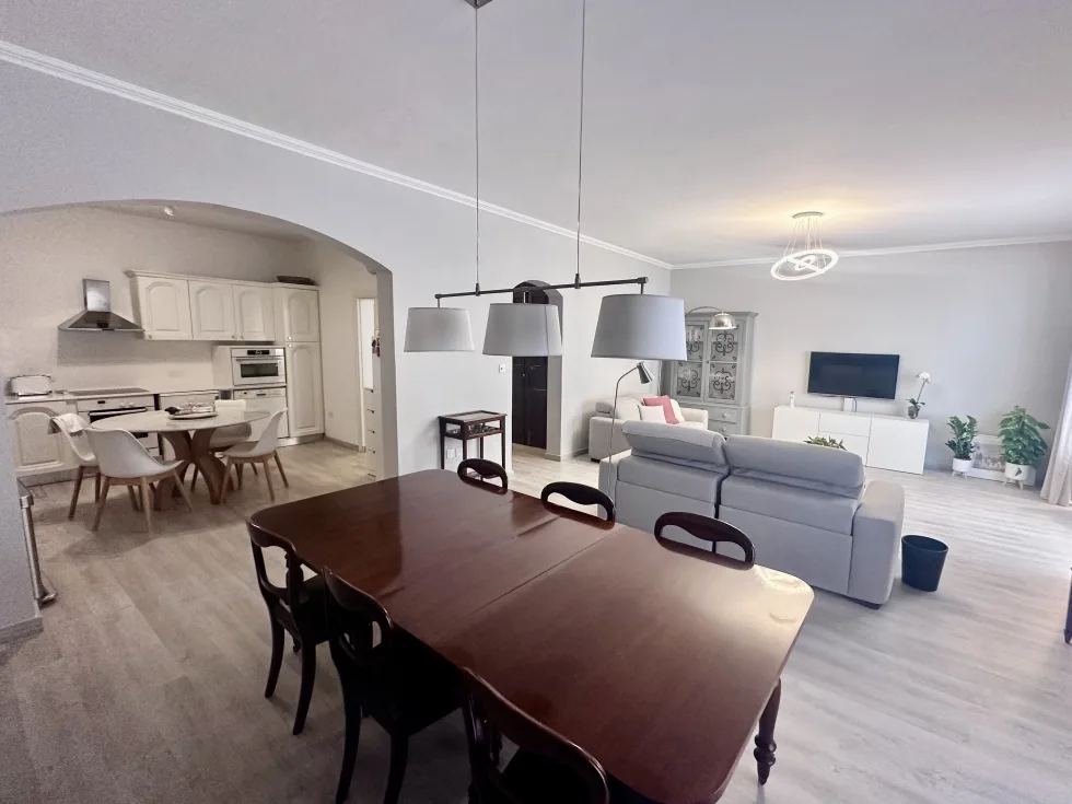 3 bed Apartment For Rent in Sliema, Sliema - thumb 3