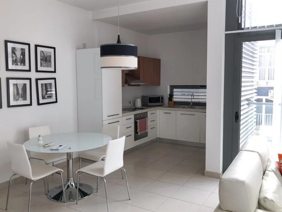 1 bed Apartment For Rent in St Julian's, St Julian's - thumb 9