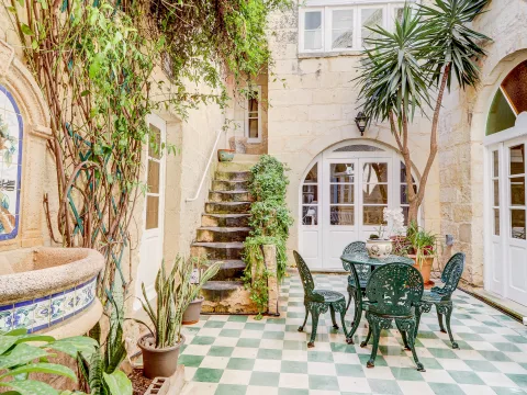 6 bed House of Character For Sale in Zebbug, Zebbug - thumb 13