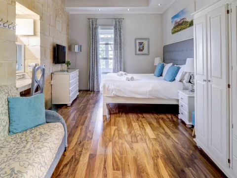 6 bed House of Character For Sale in Zebbug, Zebbug - thumb 18