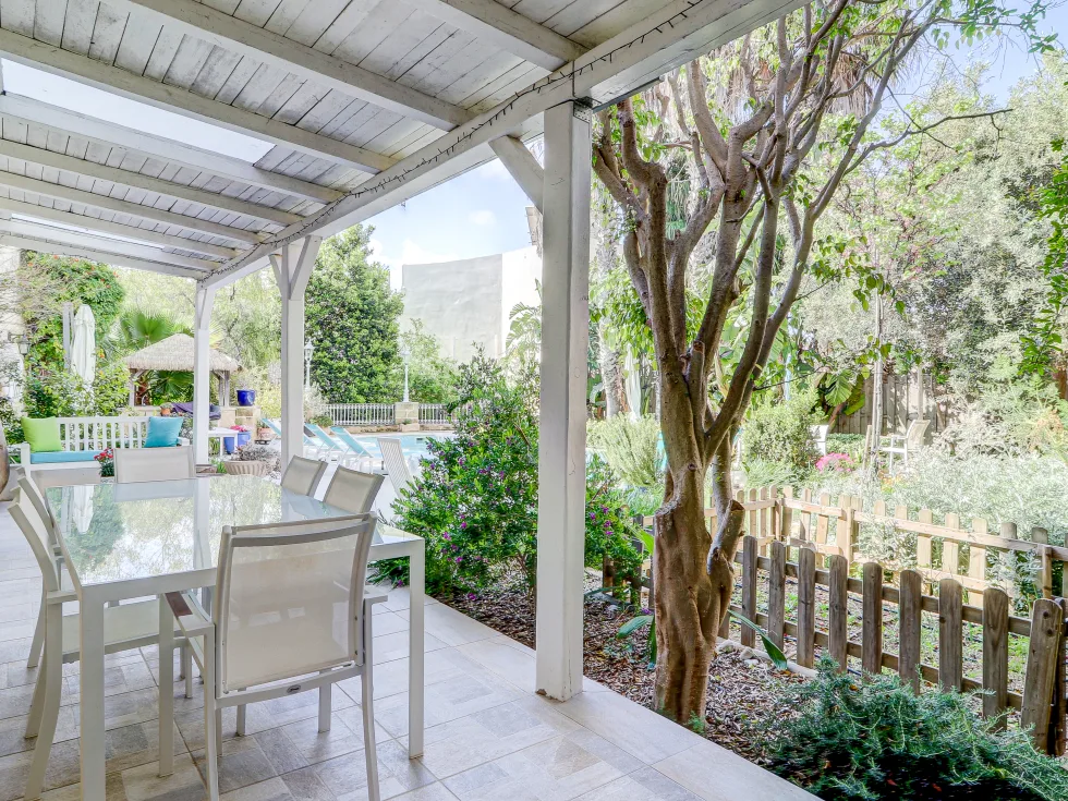 6 bed House of Character For Sale in Zebbug, Zebbug - thumb 4