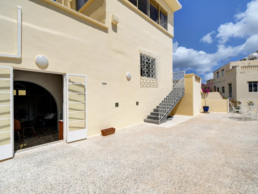 3 bed Farmhouse For Rent in San Gwann, San Gwann - thumb 24