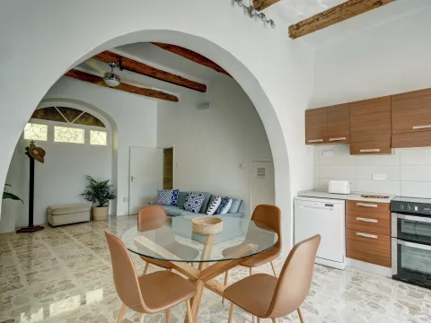 3 bed Farmhouse For Rent in San Gwann, San Gwann - thumb 9