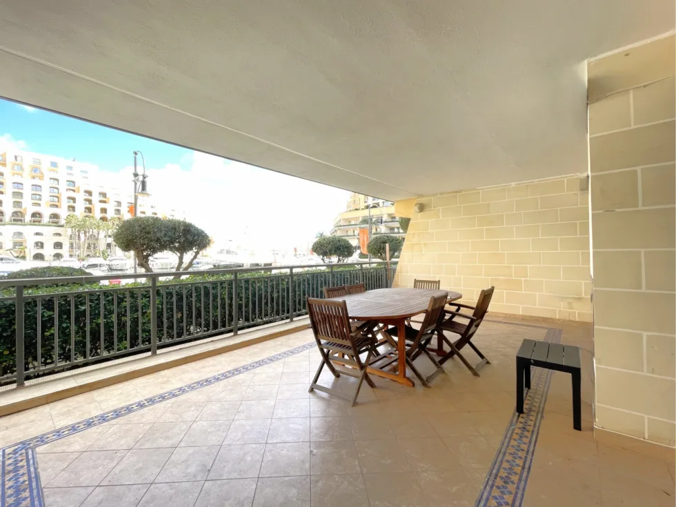 2 bed Apartment For Rent in St Julian's, St Julian's - thumb 1
