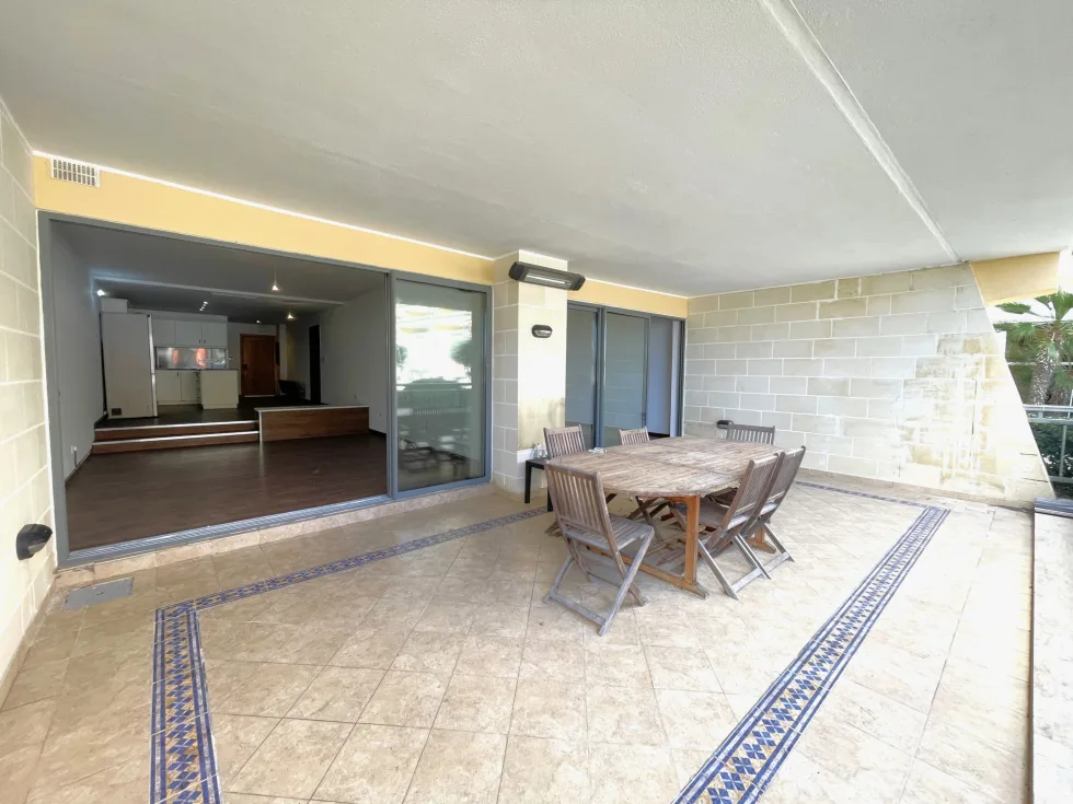 2 bed Apartment For Rent in St Julian's, St Julian's - thumb 2