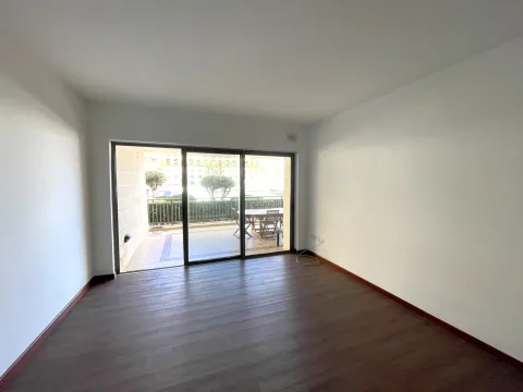 2 bed Apartment For Rent in St Julian's, St Julian's - thumb 3