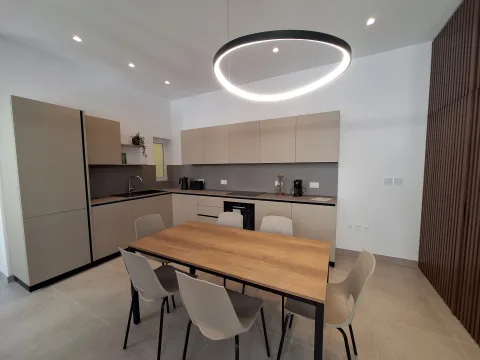 2 bed Apartment For Rent in Gzira, Gzira - thumb 5