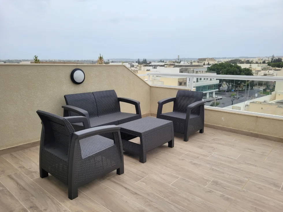 3 bed Penthouse For Rent in Iklin, Iklin - thumb 2