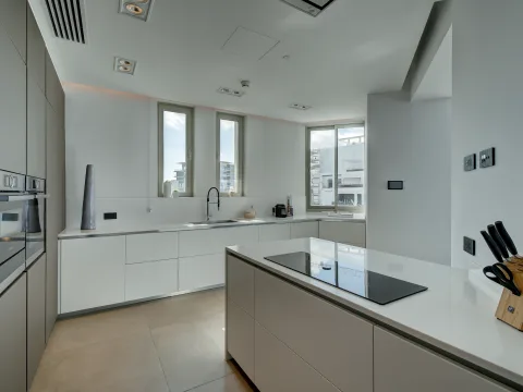 3 bed Penthouse For Sale in Sliema, Sliema - thumb 20