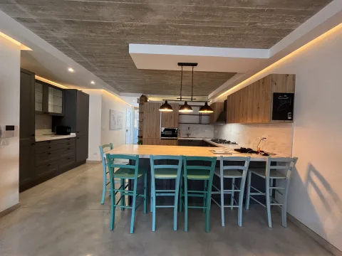 2 bed Maisonette For Rent in Ta' Xbiex, Ta' Xbiex - thumb 4