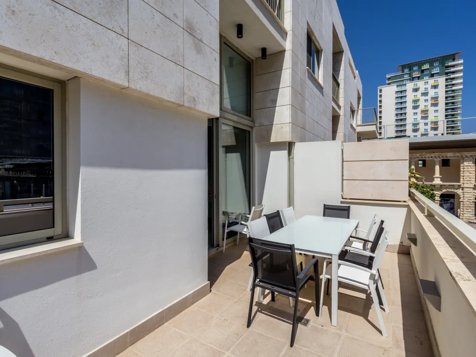 2 bed Town House For Sale in Sliema, Sliema - thumb 3