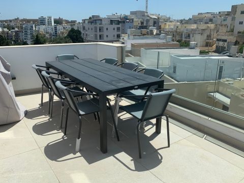 2 bed Penthouse For Rent in St Julian's, St Julian's - thumb 4