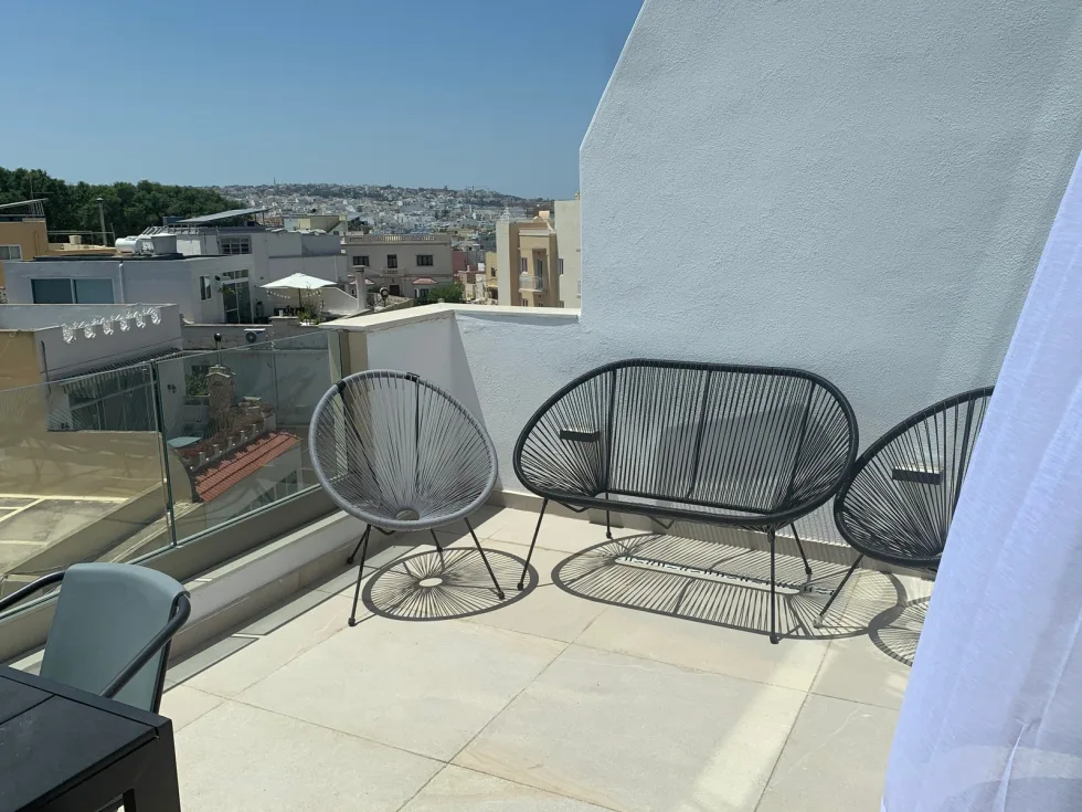 2 bed Penthouse For Rent in St Julian's, St Julian's - thumb 5