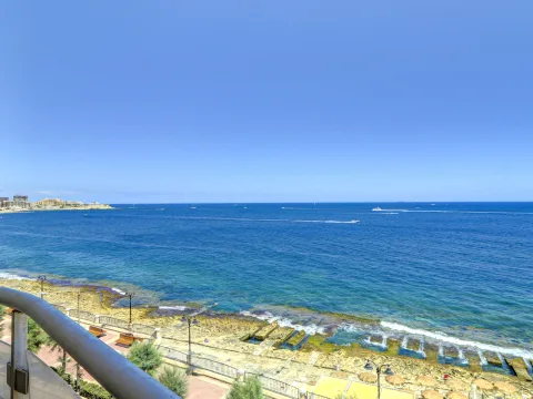 3 bed Apartment For Rent in Sliema, Sliema - thumb 4