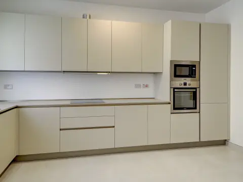 3 bed Apartment For Rent in Sliema, Sliema - thumb 11