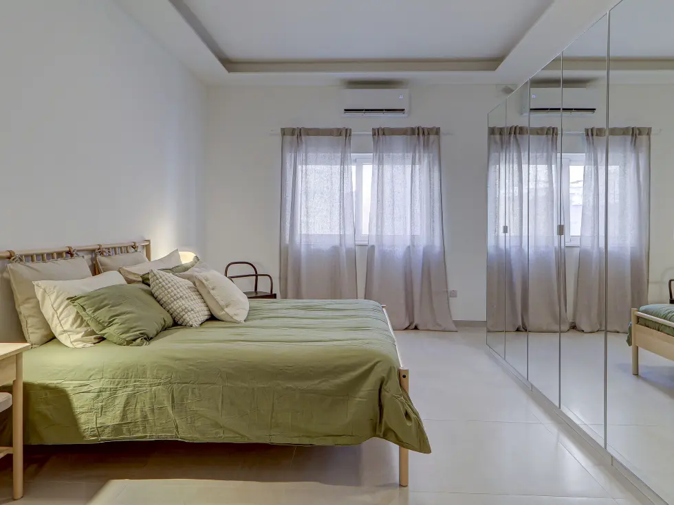3 bed Apartment For Rent in Sliema, Sliema - thumb 18
