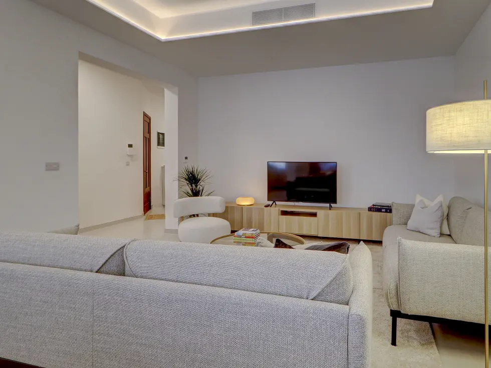 3 bed Apartment For Rent in Sliema, Sliema - thumb 9