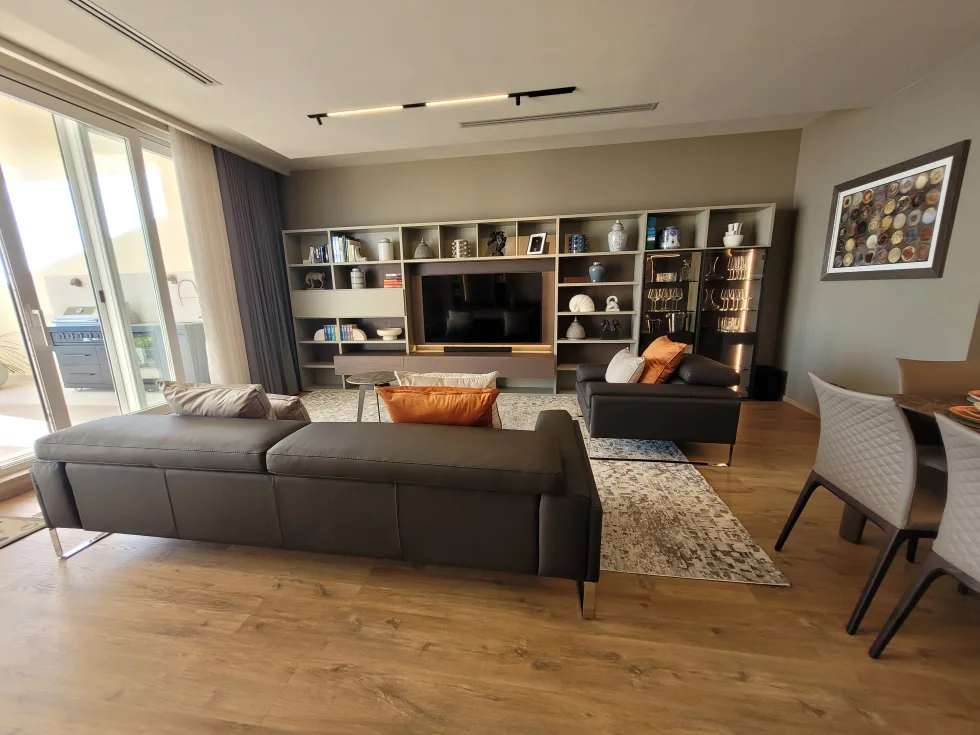 3 bed Apartment For Rent in Sliema, Sliema - thumb 4