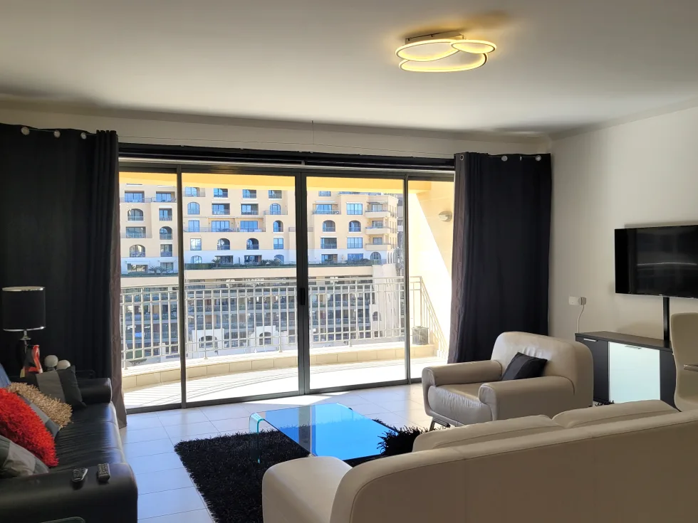 2 bed Apartment For Sale in St Julian's, St Julian's - thumb 3