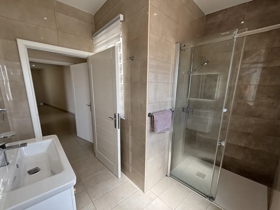 3 bed Penthouse For Rent in Attard, Attard - thumb 12