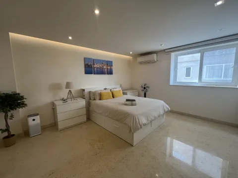 3 bed Apartment For Rent in Sliema, Sliema - thumb 13