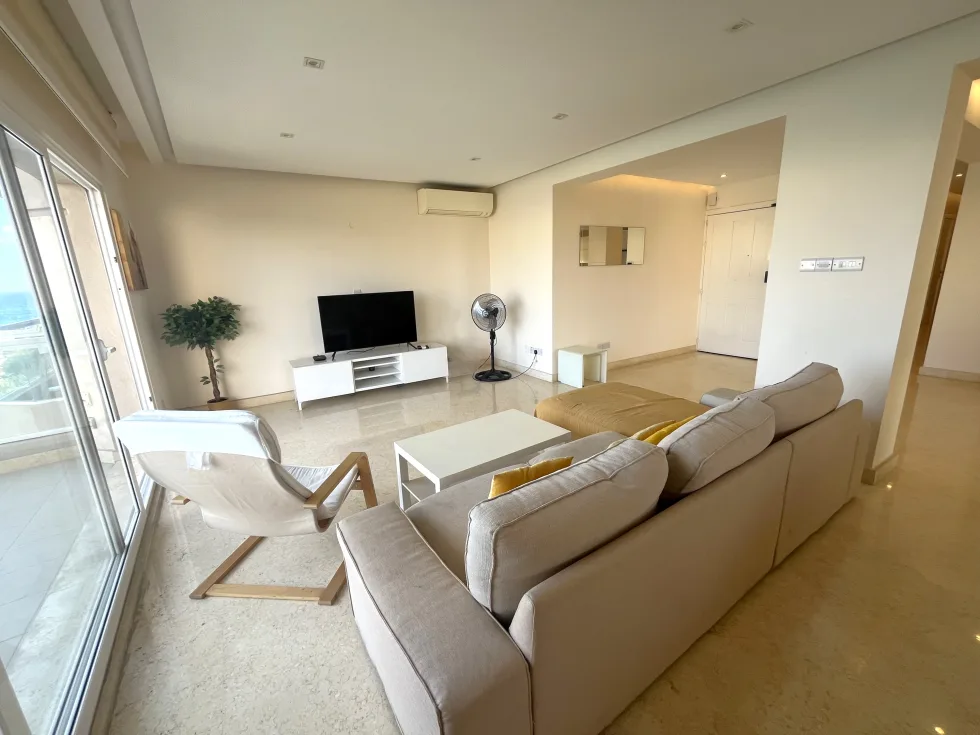 3 bed Apartment For Rent in Sliema, Sliema - thumb 4