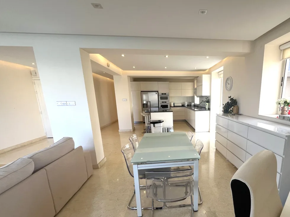 3 bed Apartment For Rent in Sliema, Sliema - thumb 7